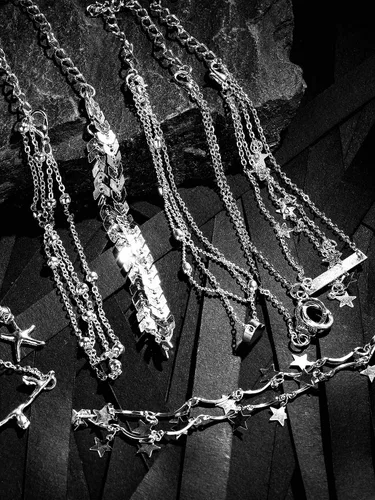 Miniatura 7 de Hicarer Juego de 16 pulseras de tobillo para mujeres y niñas, juego de tobilleras plateadas y doradas para niñas, tobilleras de playa bohemias