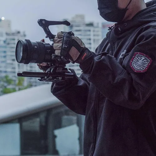 Miniatura 2 de Jaula para cámara Tilta compatible con Sony a7 IV, a1, S3, R4, 73, R3, A9 Pro Kit Mango superior compacto, mango lateral de alimentación