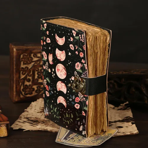 Miniatura 2 de Libro de Hechizos en Blanco de las Sombras Diario con Cierre de Cerradura Celestial Diario de Cuero Vintage Hecho a Mano con Impresión de Fases