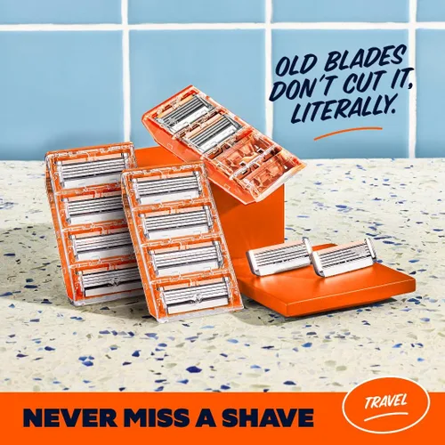 Miniatura 7 de Dollar Shave Club Juego de afeitado de viaje 4 cartuchos de recambio Swift Rinse, 1 mango, 1 funda para navaja Negro