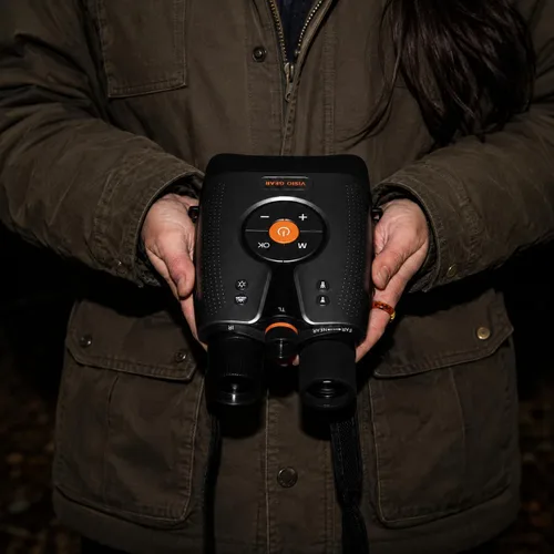 Miniatura 9 de VisioGear Binoculares de visión nocturna True 4K – Gafas de visión nocturna Night Thunder X1 para adultos con un alcance de 3940 pies, foto y video