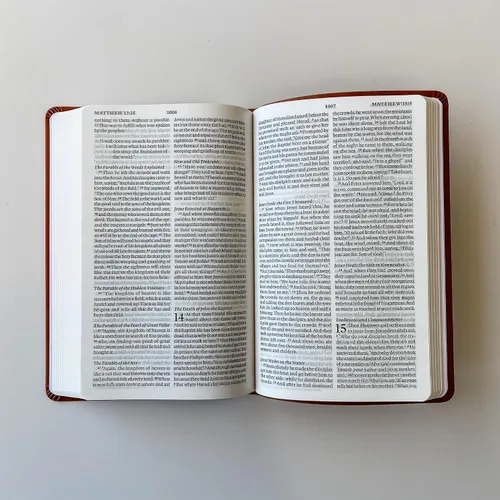 Miniatura 5 de JOY CREATIVE Biblia de impresión grande ESV Personalizado con nombre Diseño personalizado con letras a mano y grabado con láser Regalo