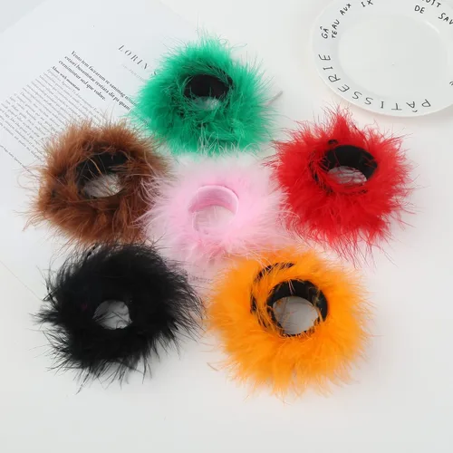 Miniatura 3 de Cooluckday 2 pulseras de plumas para mujer, diseño de círculo, palmaditas, decoración de muñeca, brazaletes