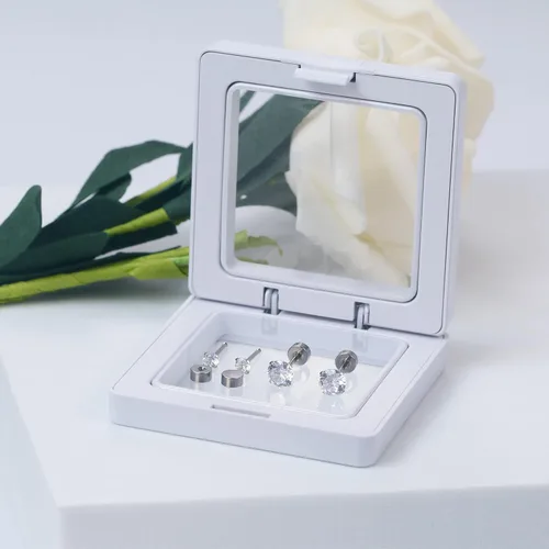 Miniatura 4 de SmileBelle 2 pares de aretes de perlas, aretes de titanio con parte trasera plana, rellenos de calcetín para mujer, aretes hipoalergénicos
