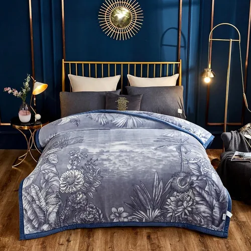 Miniatura 17 de LGYKUMEG Manta pesada de visón coreano, tamaño Queen de 79 x 91 pulgadas, sedosa suave y cálida, manta de cama Raschel reversible de 2 capas, 9