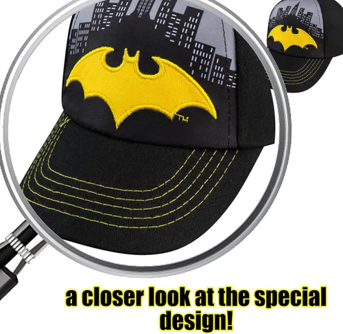 Miniatura 5 de DC Comics Gorra de béisbol de Batman para niños, de 4 a 12 años, logotipo amarillo con diseño de Ciudad Gotham, cierre ajustable, 100% algodón