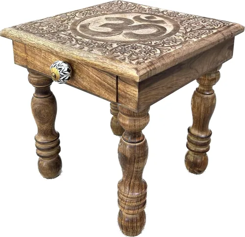 DharmaObjects Mesa de meditación de altar de altar de oración tallada a mano de madera maciza de mango (OM)