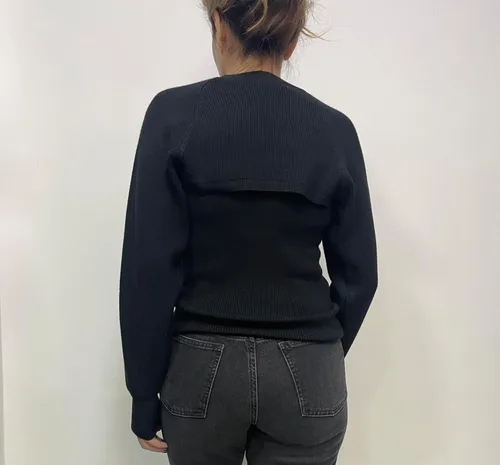 Miniatura 4 de CAPPUCCINI Camiseta sin mangas de dos piezas para mujer con bolero recortado con cadena
