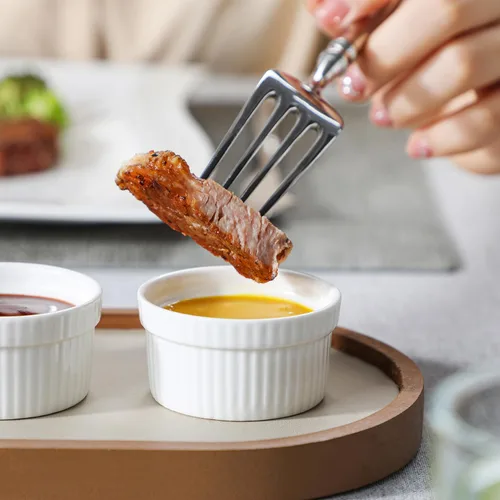 Miniatura 7 de MALACASA RAMEKIN.DISH - Juego de 24 mini ramekins de 2 onzas, Ramiken, moldes de cerámica para crema brulee, tazas de natillas blancas, cuencos