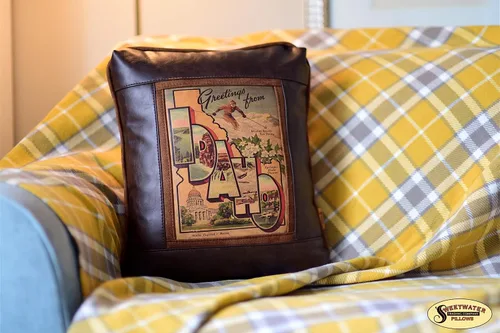Miniatura 2 de Sweetwater Trading Company Almohadas decorativas artísticas de cuero de lujo, decoración del hogar, almohadas de sofá (bandera americana)