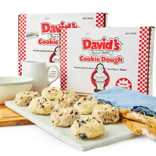 Miniatura 22 de David's Cookies - Masa congelada de galletas con trozos de chocolate y avena con pasas, premoldeada, 96