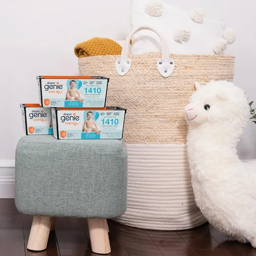 Miniatura 12 de Diaper Genie Recarga fácil de enrollar 30 bolsas por recambio Capacidad para hasta 1410 pañales para recién nacidos Control de olores Bolsas