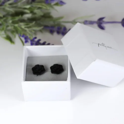 Miniatura 3 de Aretes hipoalergénicos para suculentas para orejas sensibles (negro mate, postes de plástico 100% libres de metal)