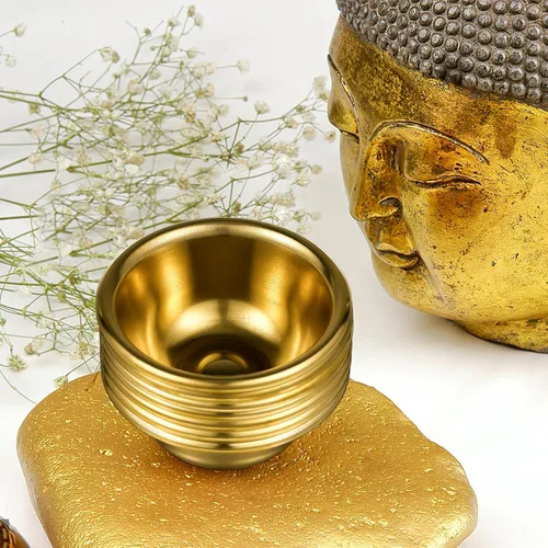 Miniatura 8 de Juego de 7 tazas budistas de agua de 2.75 pulgadas, cuencos de altar de latón para adoración del templo, rituales sagrados y uso decorativo