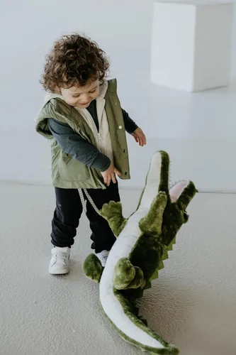 Miniatura 3 de The Petting Zoo Peluche de cocodrilo verde, regalos para niños, animales salvajes del zoológico Onez, juguete de peluche de cocodrilo de 34 pulgadas