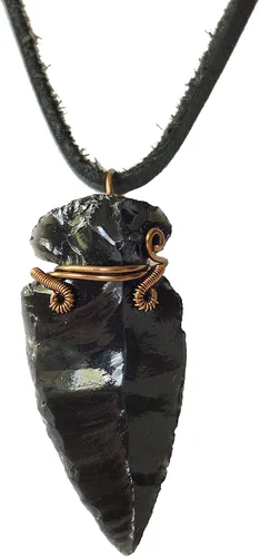 Collares de cristal de punta de flecha