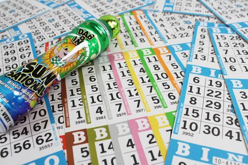 Miniatura 4 de Libros de bingo – 3 caras, 10 páginas cada una, 100 libros de juegos desechables – Hojas de Dauber Bold – Tarjetas de bingo reciclables