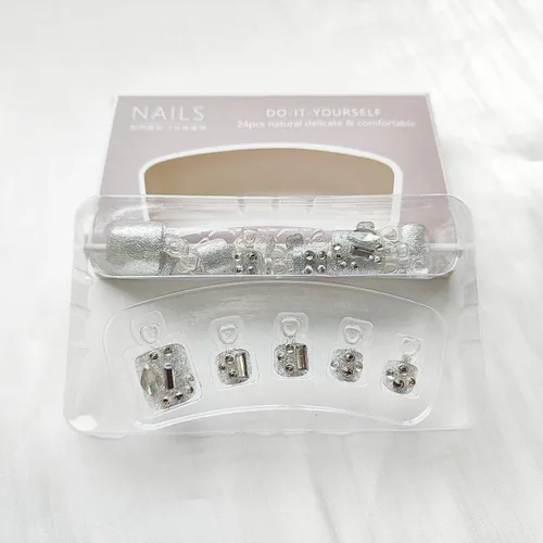 Miniatura 5 de Uñas postizas a presión con purpurina plateada, uñas postizas de cobertura completa, uñas postizas cuadradas de acrílico con diseño de diamantes