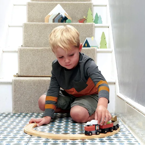 Miniatura 3 de Tender Leaf Toys - Juego de tren Treetops - Hermoso juego de tren de juguete de madera para niños - Habilidades de juego inteligentes e imaginativas