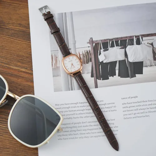 Miniatura 8 de Reloj clásico de cuarzo para mujer, elegante y resistente, con correa de piel de vacuno, perfecto para cualquier ocasión