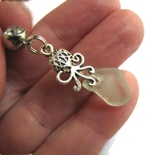 Miniatura 4 de Octopus Belly Button Ring with Light Seafoam Sea Glass Charm
