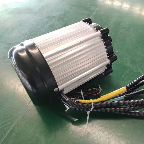 Miniatura 4 de Motor sin escobillas de alta velocidad de 60V 72V 1500W, motor modificado DIY del vehículo eléctrico de 3 ruedas 18 engranajes 3300RPM