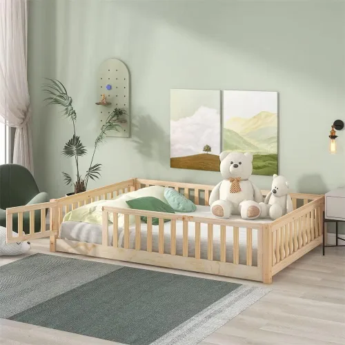 Miniatura 9 de Cama de suelo tamaño Queen, marco de cama Montessori de madera maciza con barandillas en forma de valla, puerta pequeña y listones de madera