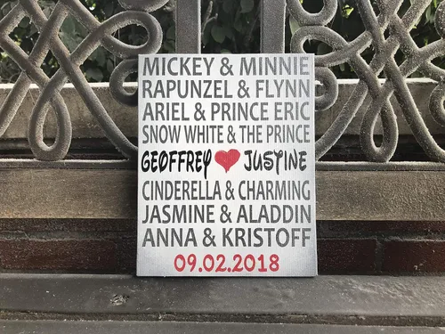 Miniatura 3 de Cartel personalizado con temática de Disney, regalo de boda, lienzo personalizado, parejas de Disney, personalizado para novia y novio, gran regalo