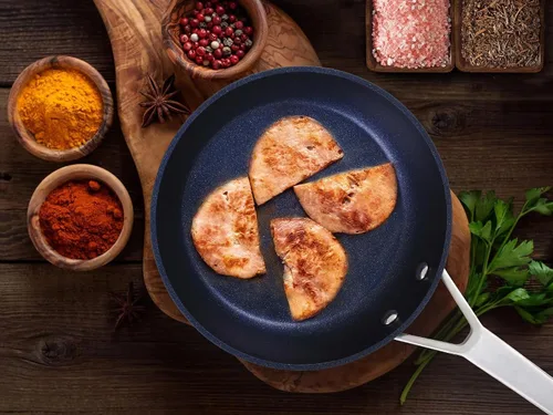 Miniatura 6 de MsMk Sartén antiadherente de 8 pulgadas con tapa, sartén para tortilla de huevo, revestimiento no tóxico de titanio y diamante azul de Estados