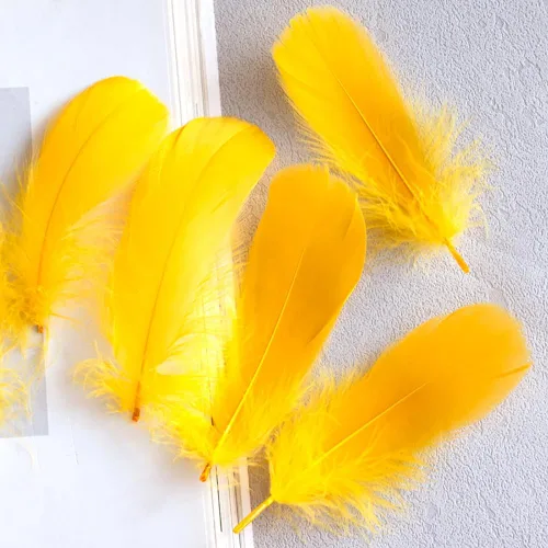 Miniatura 4 de 400 plumas pequeñas de otoño de 5 a 3.1 in, plumas de color de Acción de Gracias, plumas de ganso naranja, rojo, marrón, plumas de ganso, plumas