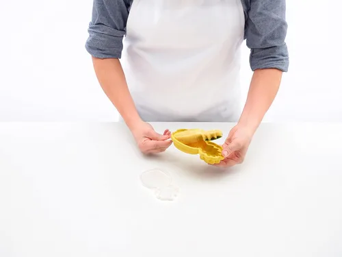 Miniatura 4 de Lékué - Juego de 4 moldes para paletas y helados tropicales + palos y tapas, forma divertida, paletas de hielo caseras para congelador, silicona