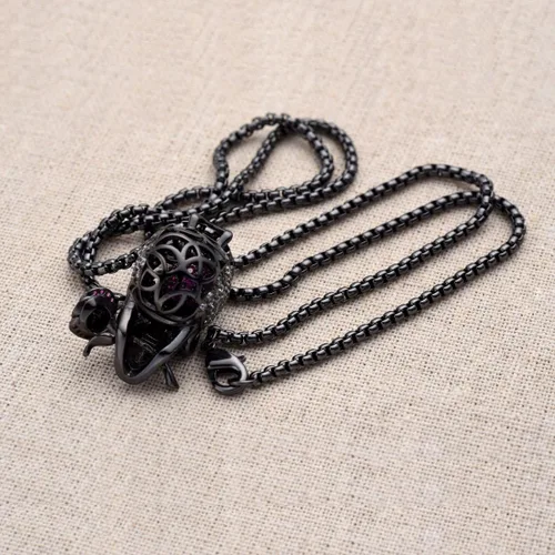 Miniatura 5 de Karseer Collar con colgante unisex con diseño de calavera y rosa Romance Forever con cerebro de cristal oculto en el interior, Metal Cristal Estrás