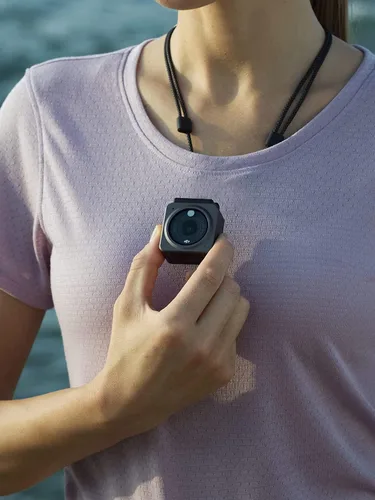 Miniatura 6 de DJI Action 2 Combo de doble pantalla – Cámara de acción 4K con pantallas táctiles OLED duales, FOV de 155°, accesorios magnéticos, tecnología