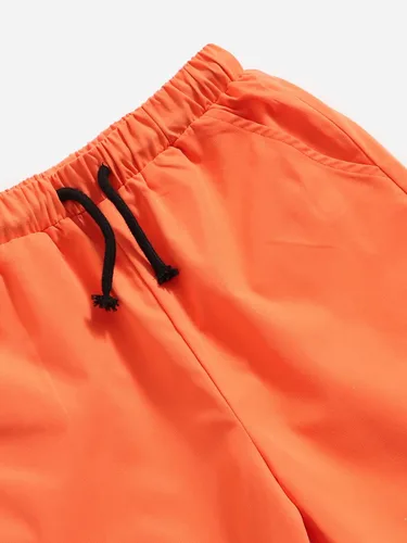 Miniatura 4 de OYOANGLE Conjunto de 2 piezas para niño con camiseta de manga corta y pantalones cortos