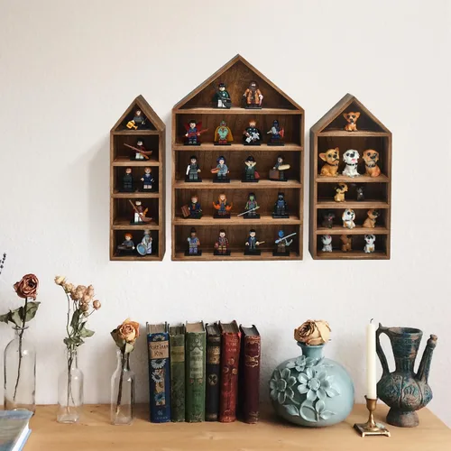 Miniatura 6 de Ikee Design Juego de 3 piezas montadas en la pared en forma de casa de madera con forma de cubículo de sombra con puerta, vitrina de almacenamiento