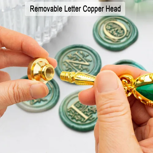 Miniatura 4 de Sello de cera con letras del alfabeto J de Ioggtser que incluye 1 cabeza de cobre con mango de hierro, 60 cuentas de sello de cera, 1 cuchara