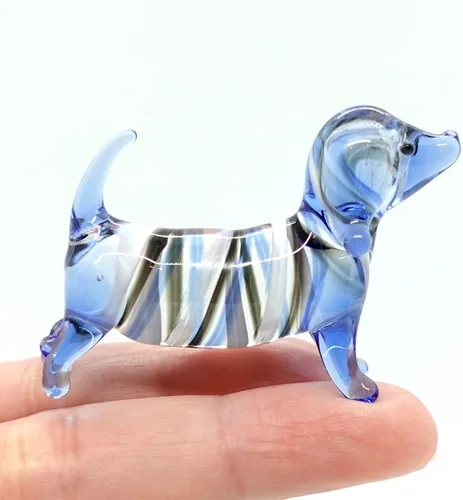 Miniatura 14 de Figuras en miniatura de perro salchicha soplado a mano, arte de animales coleccionables, regalo para decoración del hogar (4 pulgadas, azul negro)