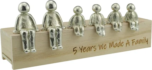 Miniatura 4 de Idea para el 5º aniversario – 5 años que hicimos un adorno de metal familiar – Elige tu combinación familiar (1 niño)
