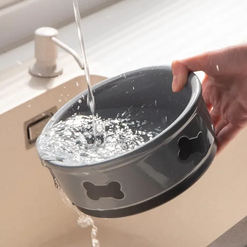 Miniatura 4 de Sweejar Cuencos de cerámica para perros con patrón de huesos, plato de comida para perros pequeños, cuenco de porcelana para agua de 16 onzas Gris