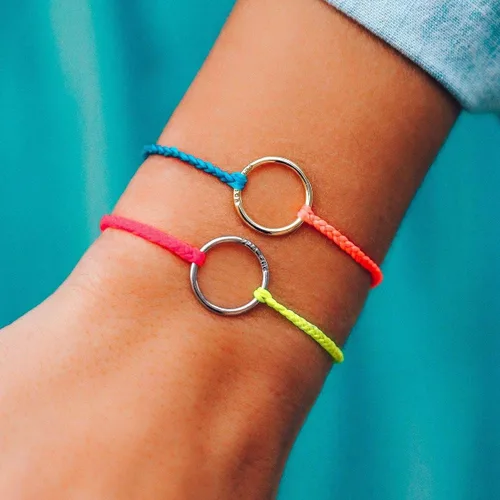Miniatura 2 de Pura Vida Pulsera de círculo completo de dos tonos de oro o plata impermeable ajustable