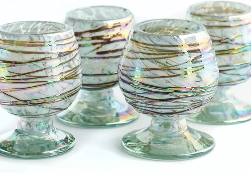 Miniatura 19 de Auténticos vasos de chupito soplados a mano de tequila mexicano - Juego de 4-2 onzas - Mini snifters de vidrio - Base pesada - Coñac (Confeti)