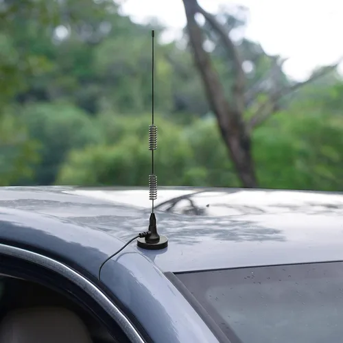 Miniatura 2 de Bingfu Doble banda VHF UHF 136-174MHz 400-470MHz Handheld Two Way Ham Radio Antena de base magnética SMA Antena macho para Walkie Talkie Icom Yaesu
