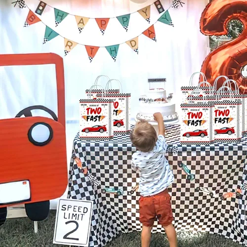 Miniatura 5 de 16 bolsas de regalo de 2º cumpleaños para autos de carreras, suministros de fiesta de segundo cumpleaños con asas para niños, recuerdos de fiesta