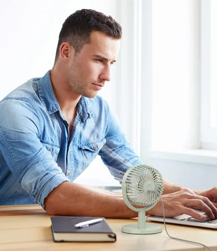 Miniatura 3 de LEMOISTAR Pequeño ventilador personal alimentado por USB con 4 velocidades, ventiladores de escritorio portátiles con rotación de 310°, mini Verde