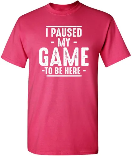 Miniatura 35 de Camiseta divertida con texto en inglés "I Paused My Game to Be Here" para hombre
