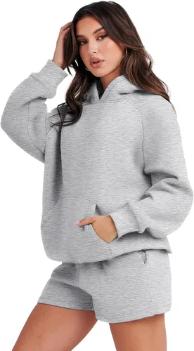 Miniatura 3 de ATHMILE Conjunto de 2 piezas de gran tamaño con capucha y pantalones cortos para mujer, conjunto de otoño 2023 de manga larga y sudadera acogedora