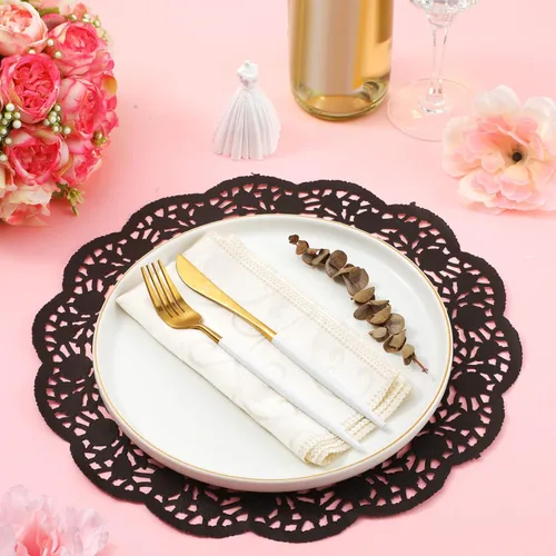 Miniatura 5 de Yexiya 200 Piezas Tapetes de Encaje de Papel Tapetes de 14 Pulgadas Manteles Individuales Desechables de Encaje Metálico Grandes Redondos Negro