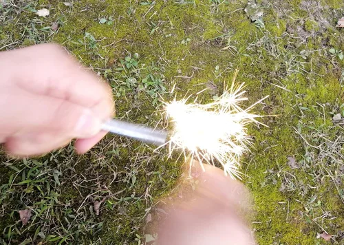 Miniatura 6 de Arrancador de incendios de emergencia Ferro Rod Striker Magnesio 6 bolsas para camping, senderismo, bushcraft, supervivencia, huracán al aire libre