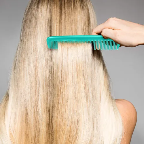 Miniatura 5 de Leinuosen Juego de 12 piezas de peines de bolsillo de plástico de dientes finos para peinado para mujeres y hombres, Peines para cabello (Cian-azul)