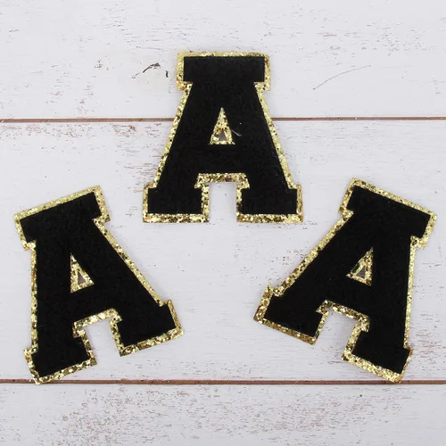 Miniatura 157 de Paquete de 3 parches de felpilla termoadhesivos con brillantina de las letras "S" de 2.0 in de alto, tela de felpilla negra con ribete dorado